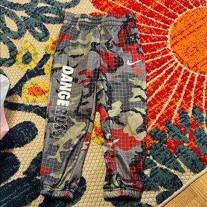Nike Kids Camo Joggers - Red, Green, Gray